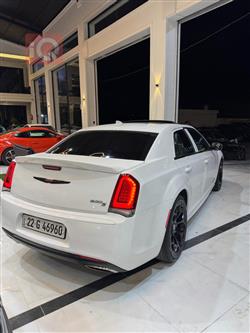 كرايسلر 300